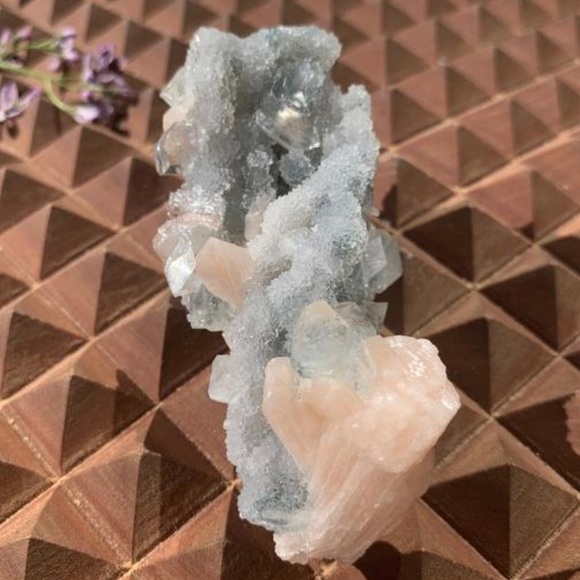 Dreaming Child Apophyllite, Stilbite, Chalcedony - Picture 7 of 7